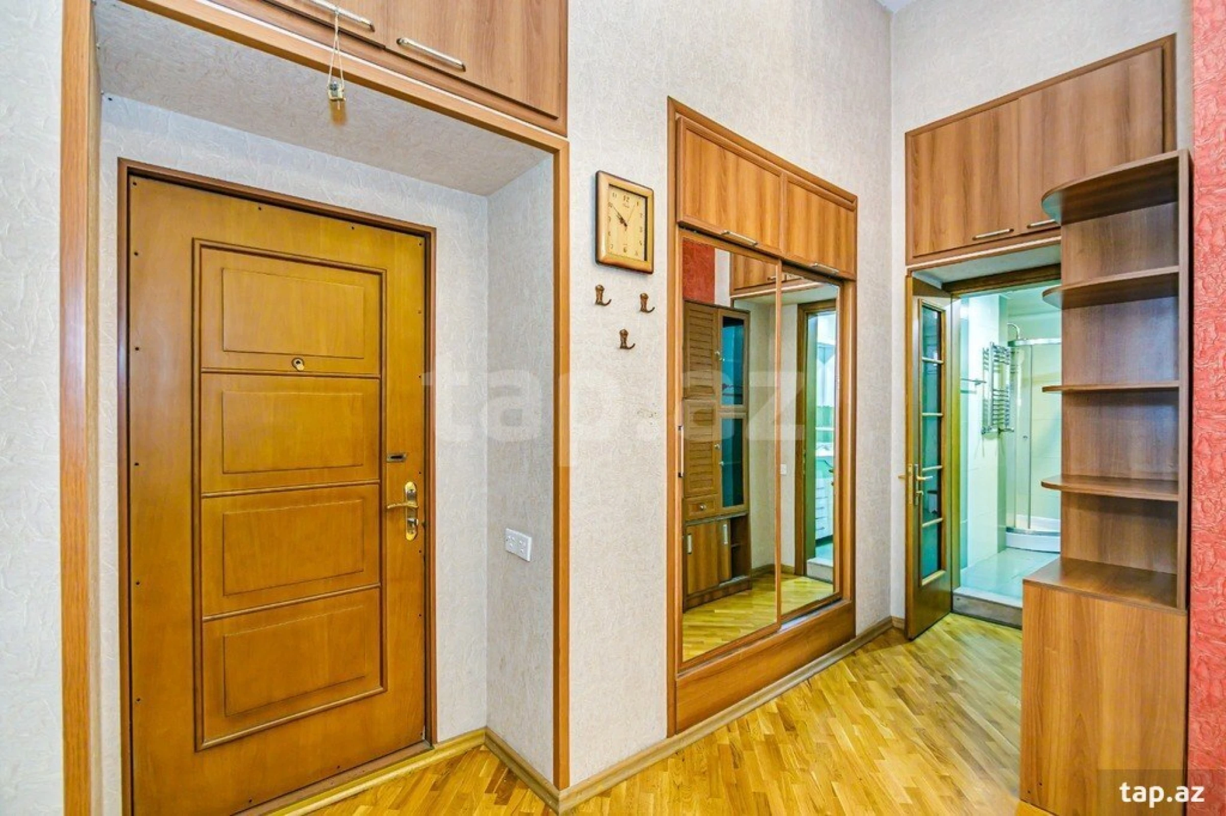 Kirayə verilir 3 otaqlı mənzil 120 m²
