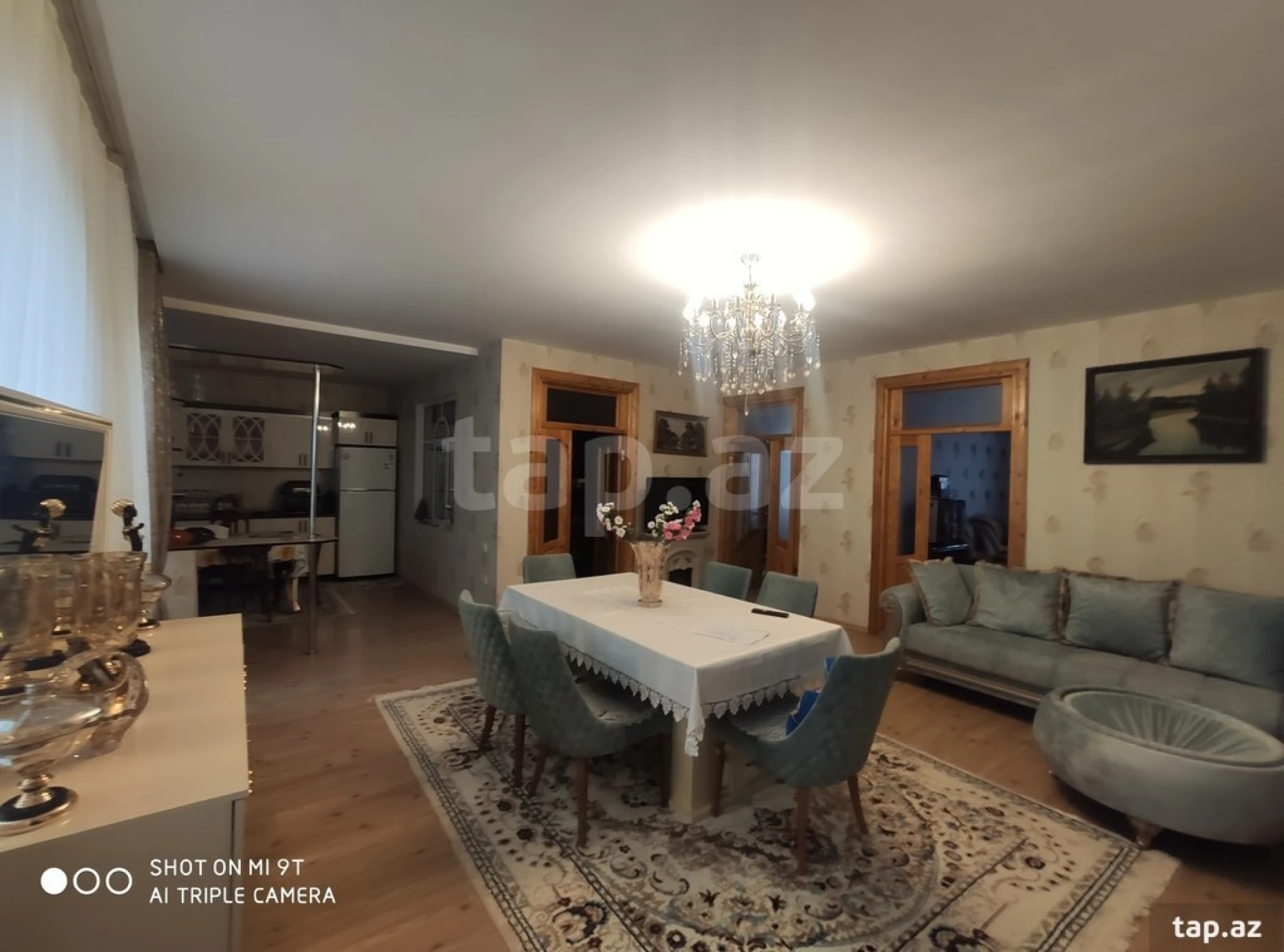 Satılır 8 otaqlı həyət evi