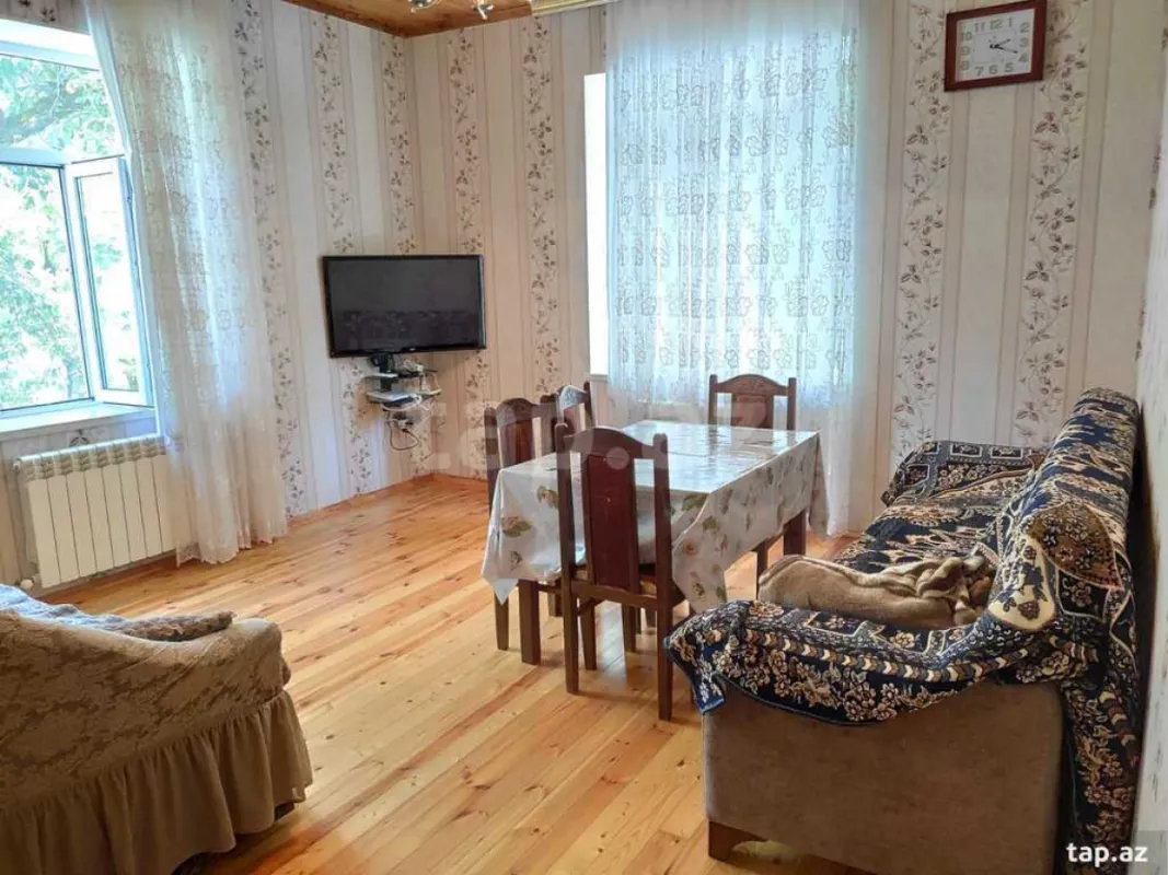 Kirayə verilir 2 otaqlı həyət evi