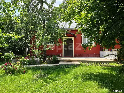 Kirayə verilir 2 otaqlı həyət evi — Qəbələ 2 otaq
