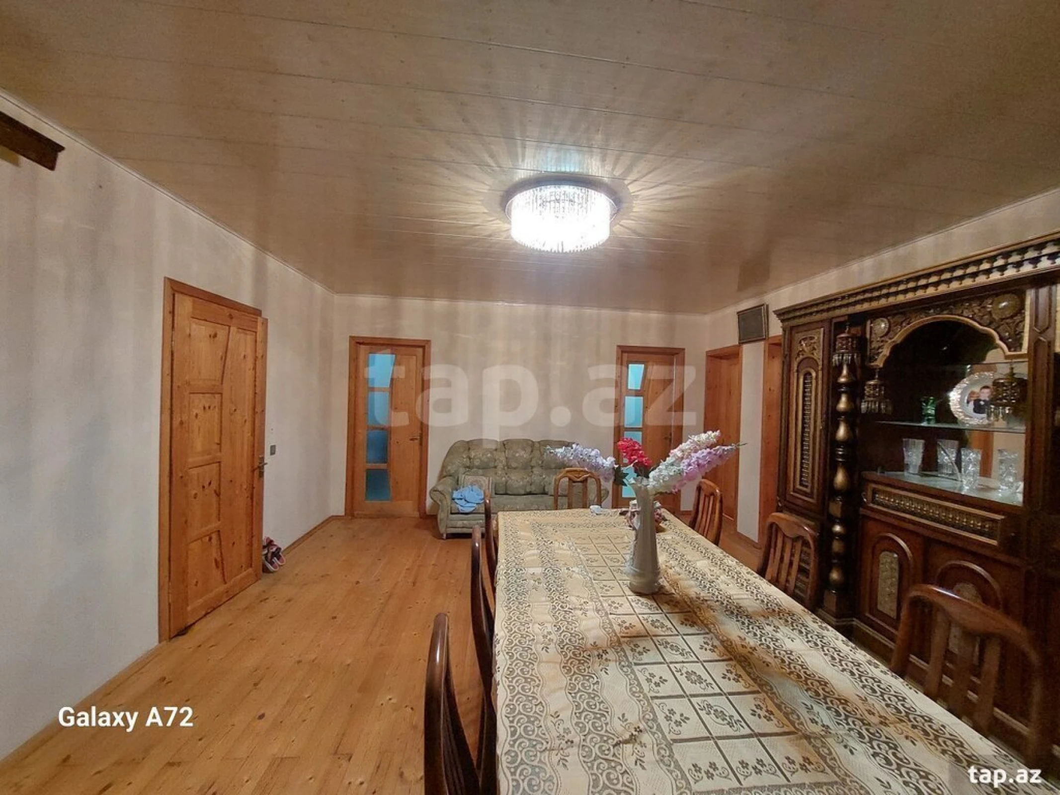 Satılır 5 otaqlı həyət evi