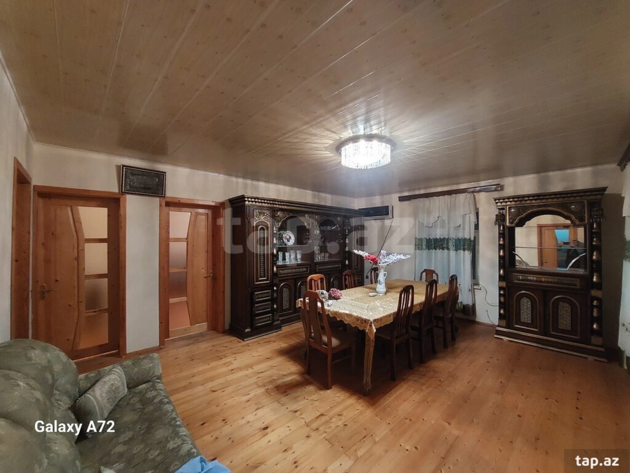 Satılır 5 otaqlı həyət evi