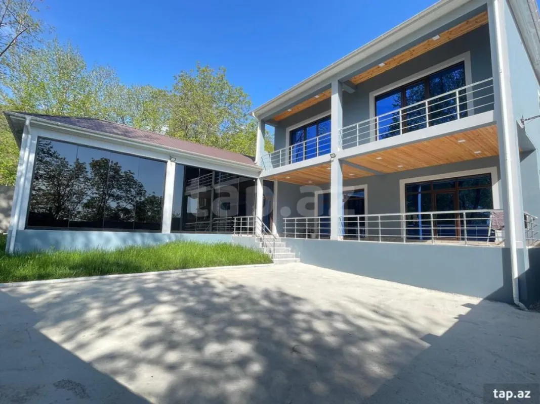 Kirayə verilir 5 otaqlı həyət evi