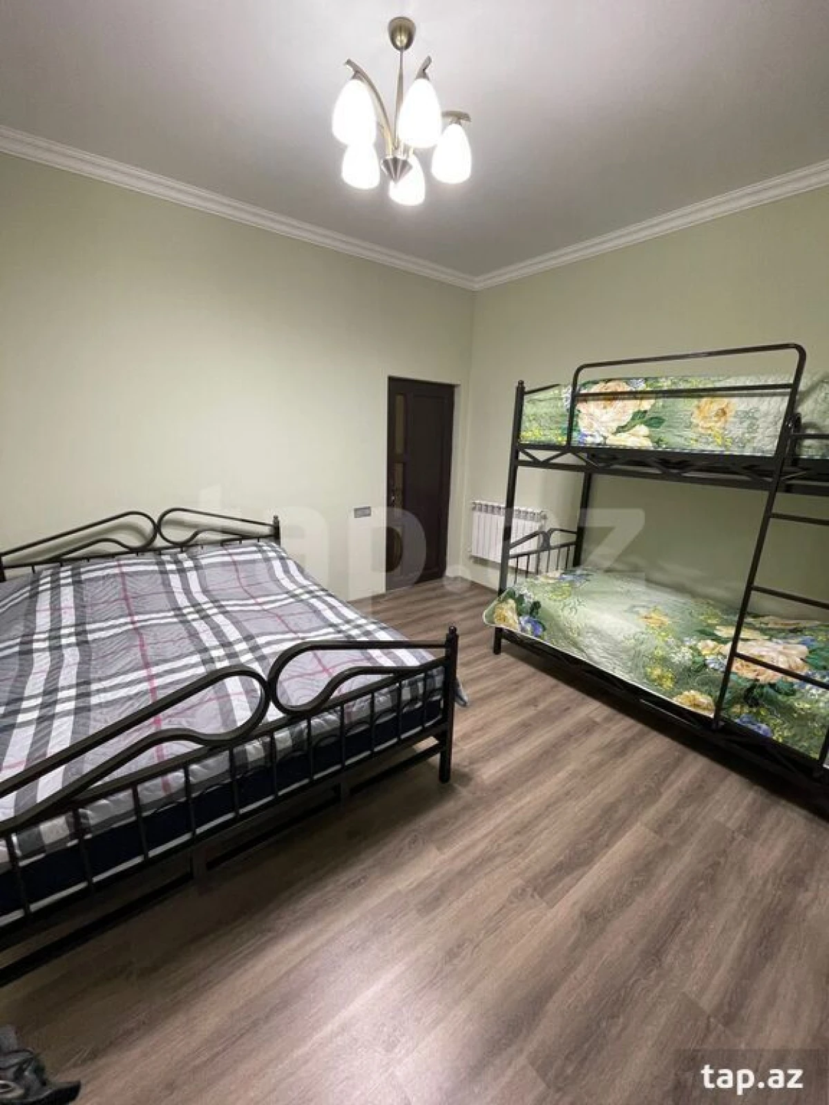 Kirayə verilir 5 otaqlı həyət evi