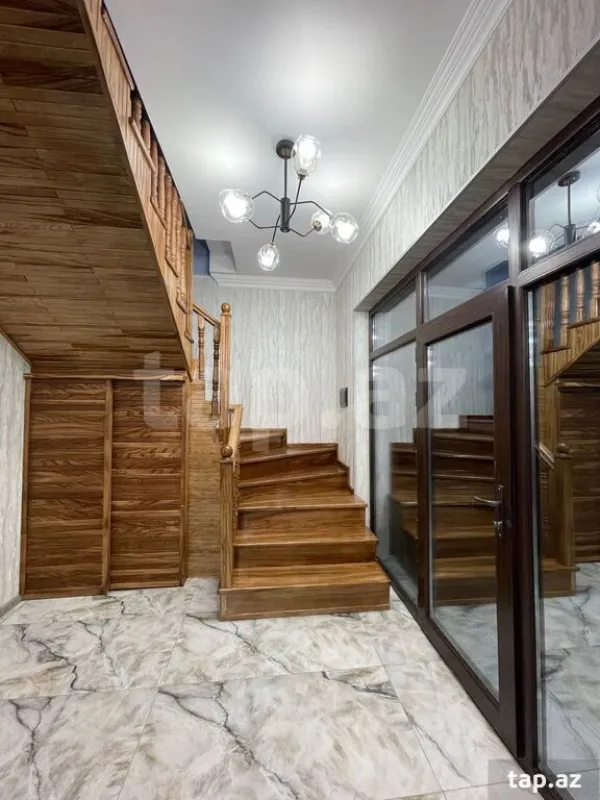 Kirayə verilir 5 otaqlı həyət evi