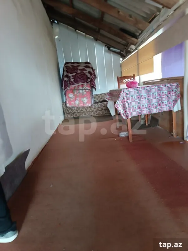 Satılır 3 otaqlı həyət evi