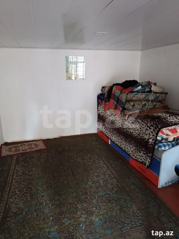 Satılır 3 otaqlı həyət evi