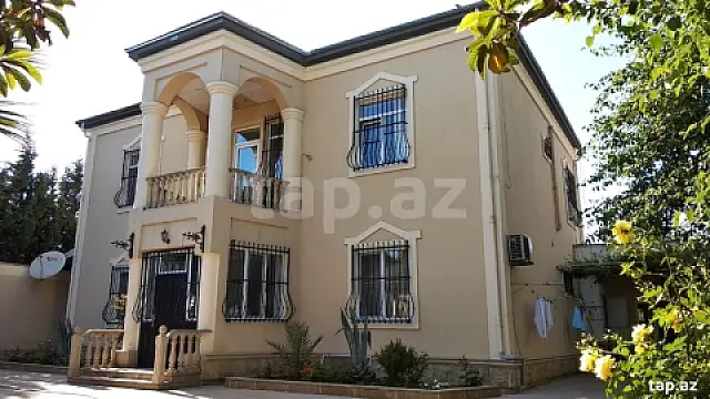 Kirayə verilir 8 otaqlı həyət evi