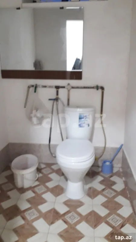 Satılır 4 otaqlı həyət evi