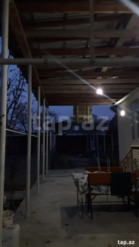 Satılır 4 otaqlı həyət evi