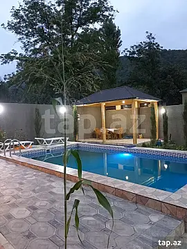 Kirayə verilir 4 otaqlı həyət evi