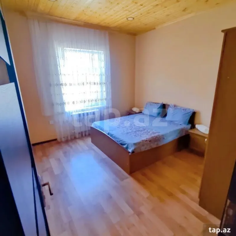 Kirayə verilir 3 otaqlı həyət evi