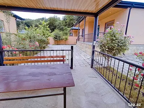 Kirayə verilir 3 otaqlı həyət evi — Quba 3 otaq