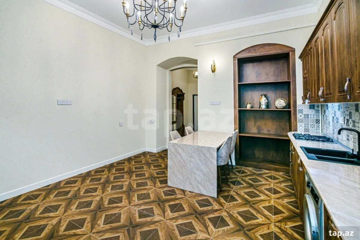Kirayə verilir 2 otaqlı mənzil 88 m²