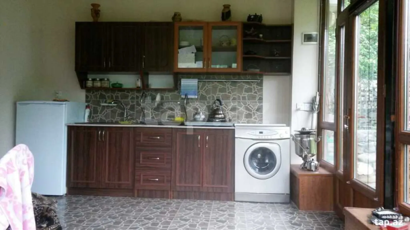 Kirayə verilir 4 otaqlı həyət evi 150 m²