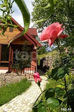 Kirayə verilir 4 otaqlı həyət evi 150 m² — Quba 4 otaq 150.00 m²