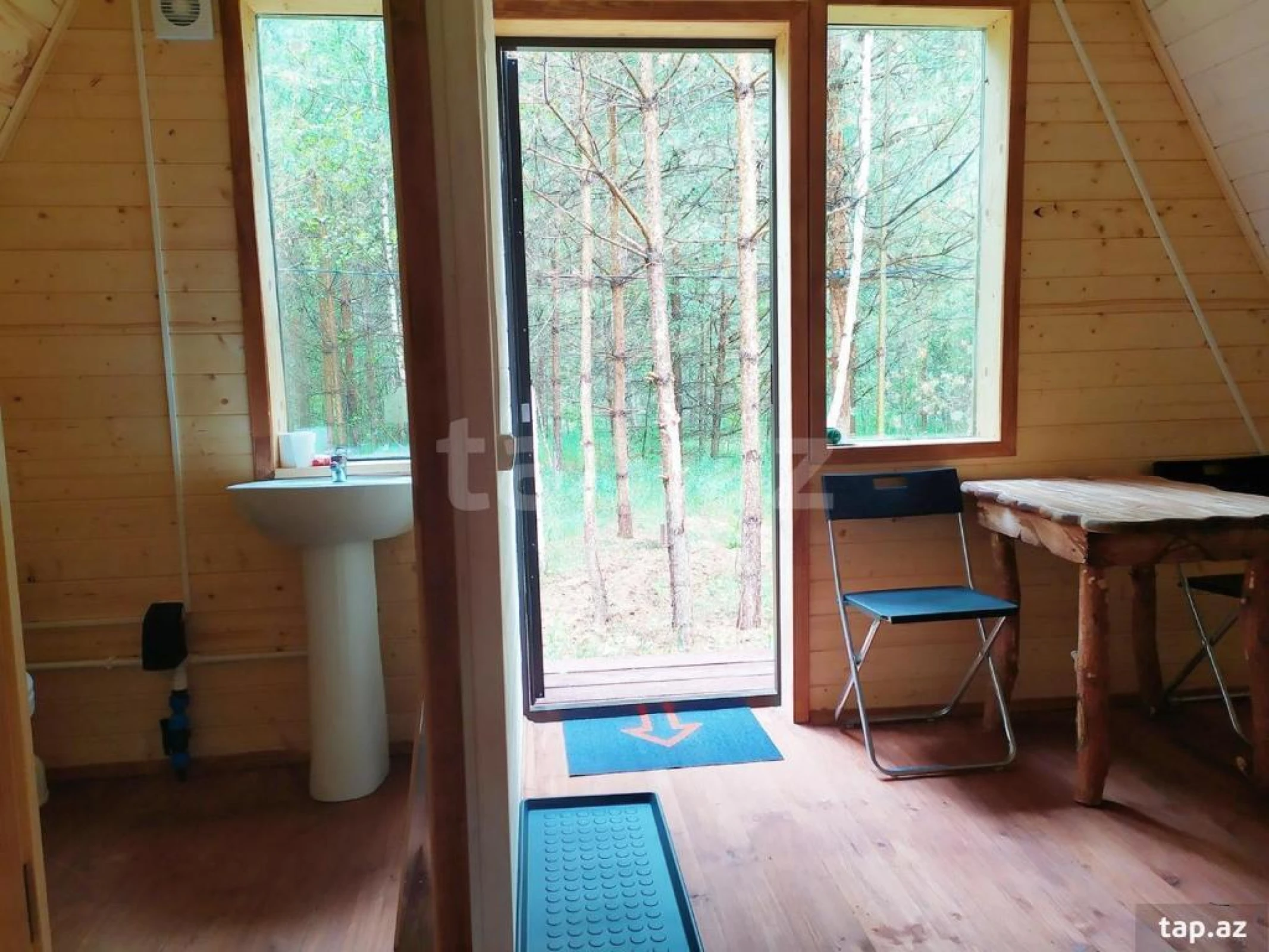 Kirayə verilir 3 otaqlı həyət evi