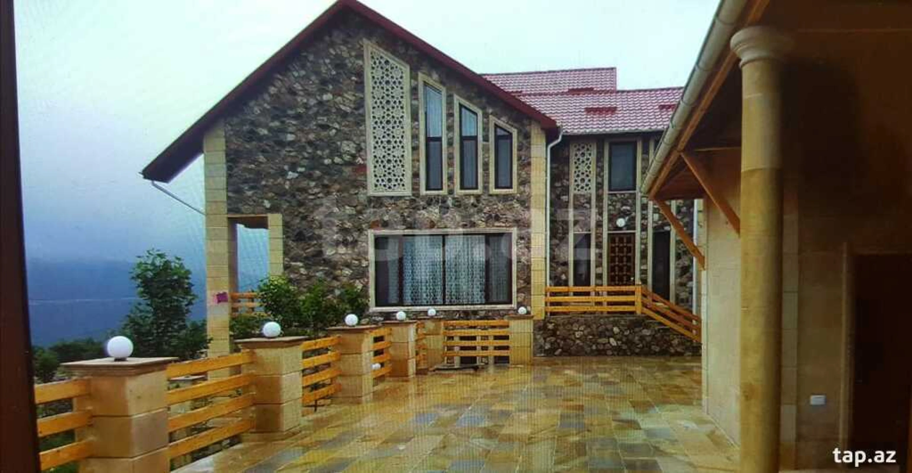 Kirayə verilir 6 otaqlı həyət evi 250 m²