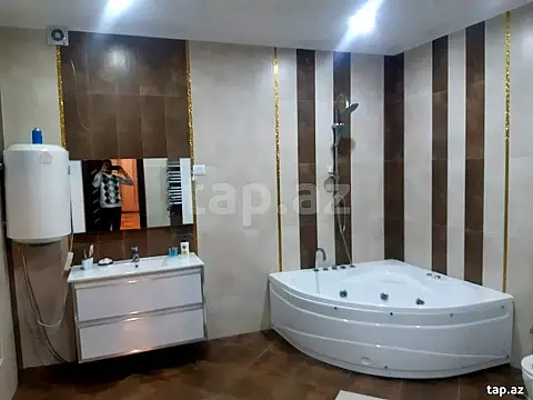 Kirayə verilir 6 otaqlı həyət evi 250 m²