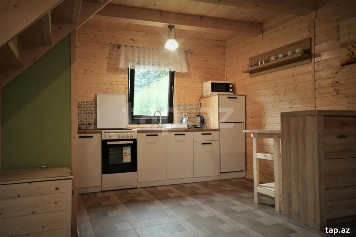 Kirayə verilir 4 otaqlı həyət evi 150 m²