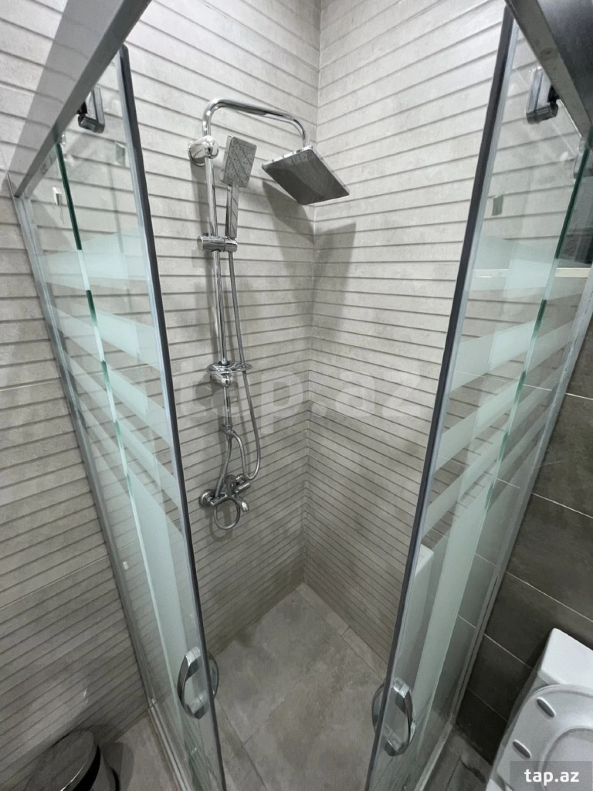 Kirayə verilir 6 otaqlı həyət evi