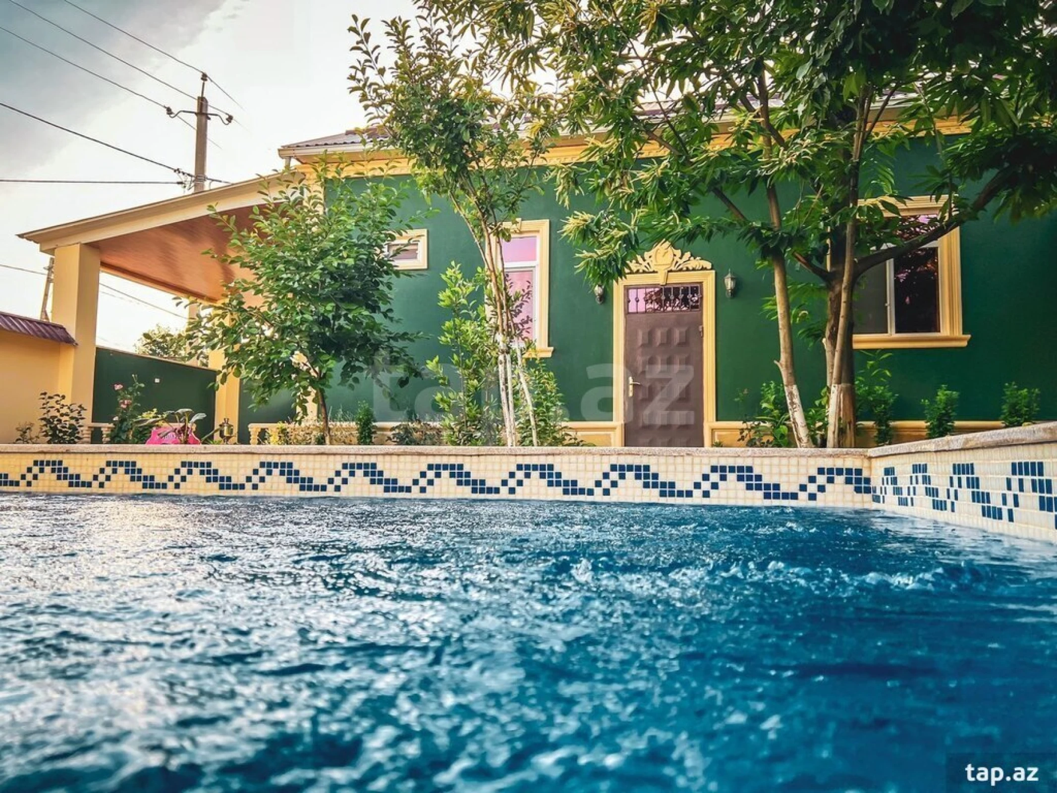 Kirayə verilir 4 otaqlı həyət evi