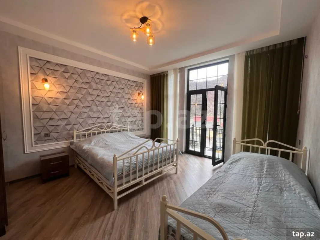 Kirayə verilir 5 otaqlı həyət evi