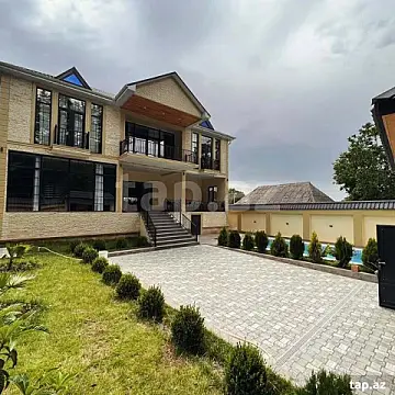 Kirayə verilir 5 otaqlı həyət evi