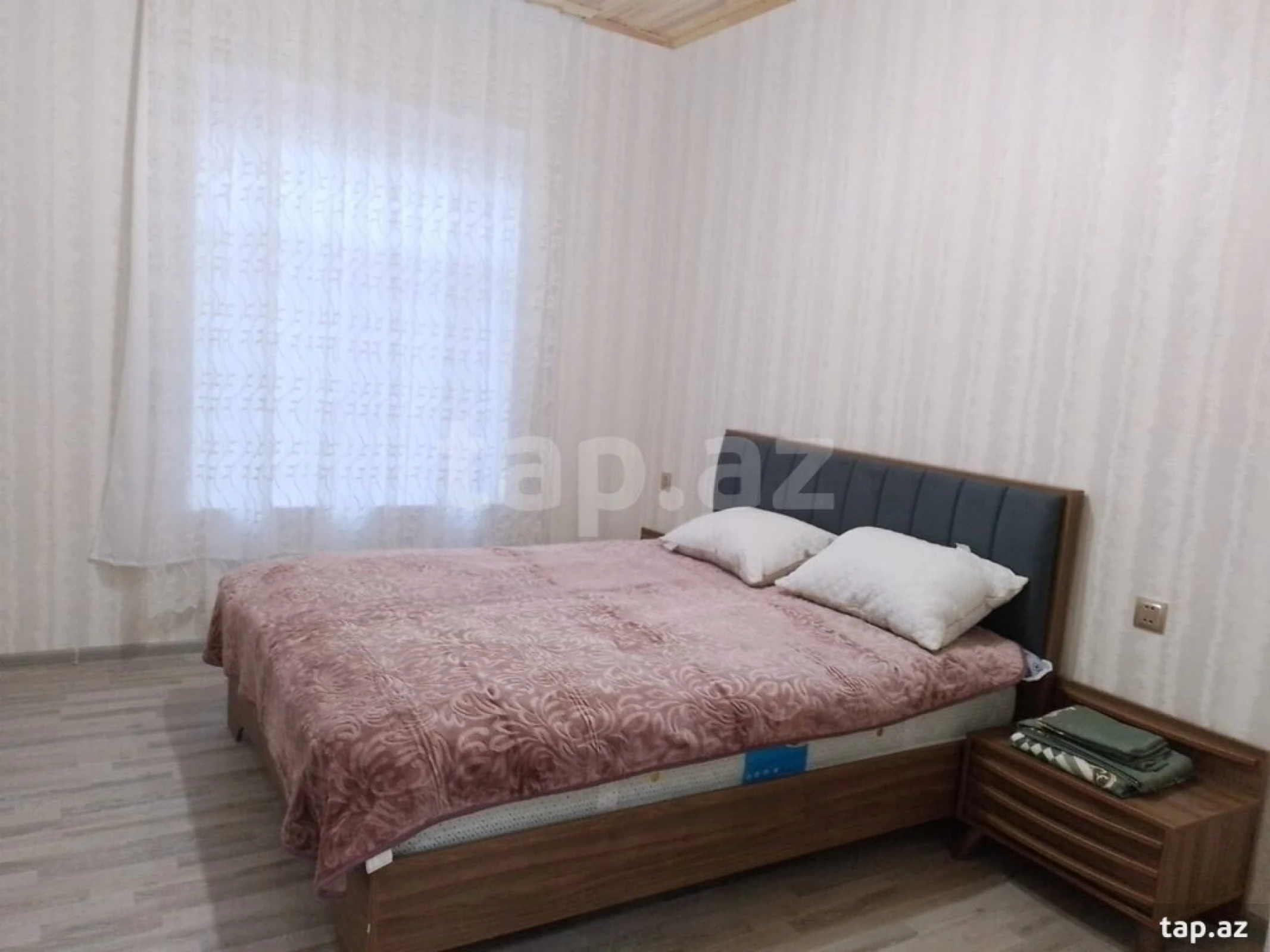 Kirayə verilir 4 otaqlı həyət evi