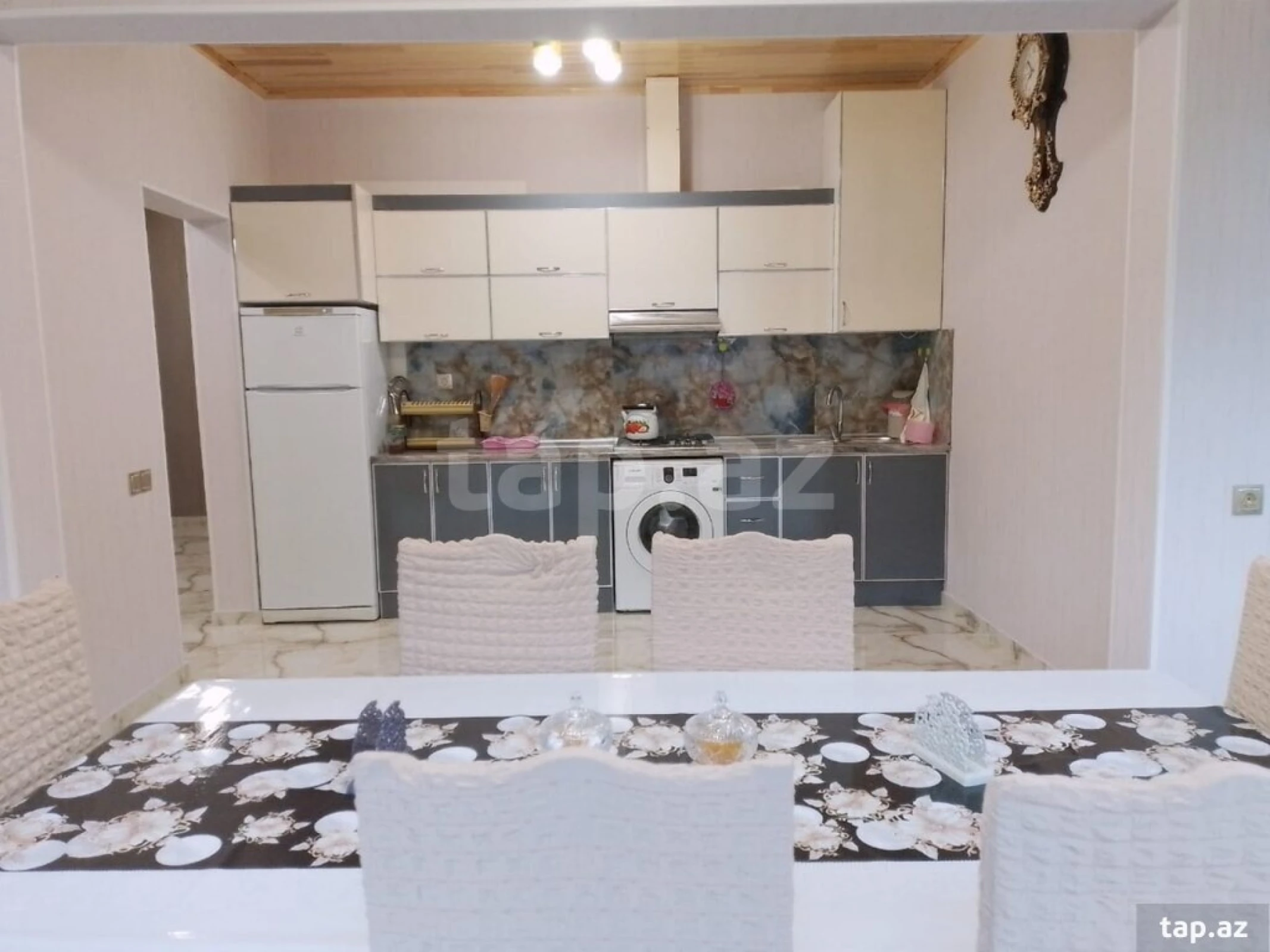 Kirayə verilir 4 otaqlı həyət evi