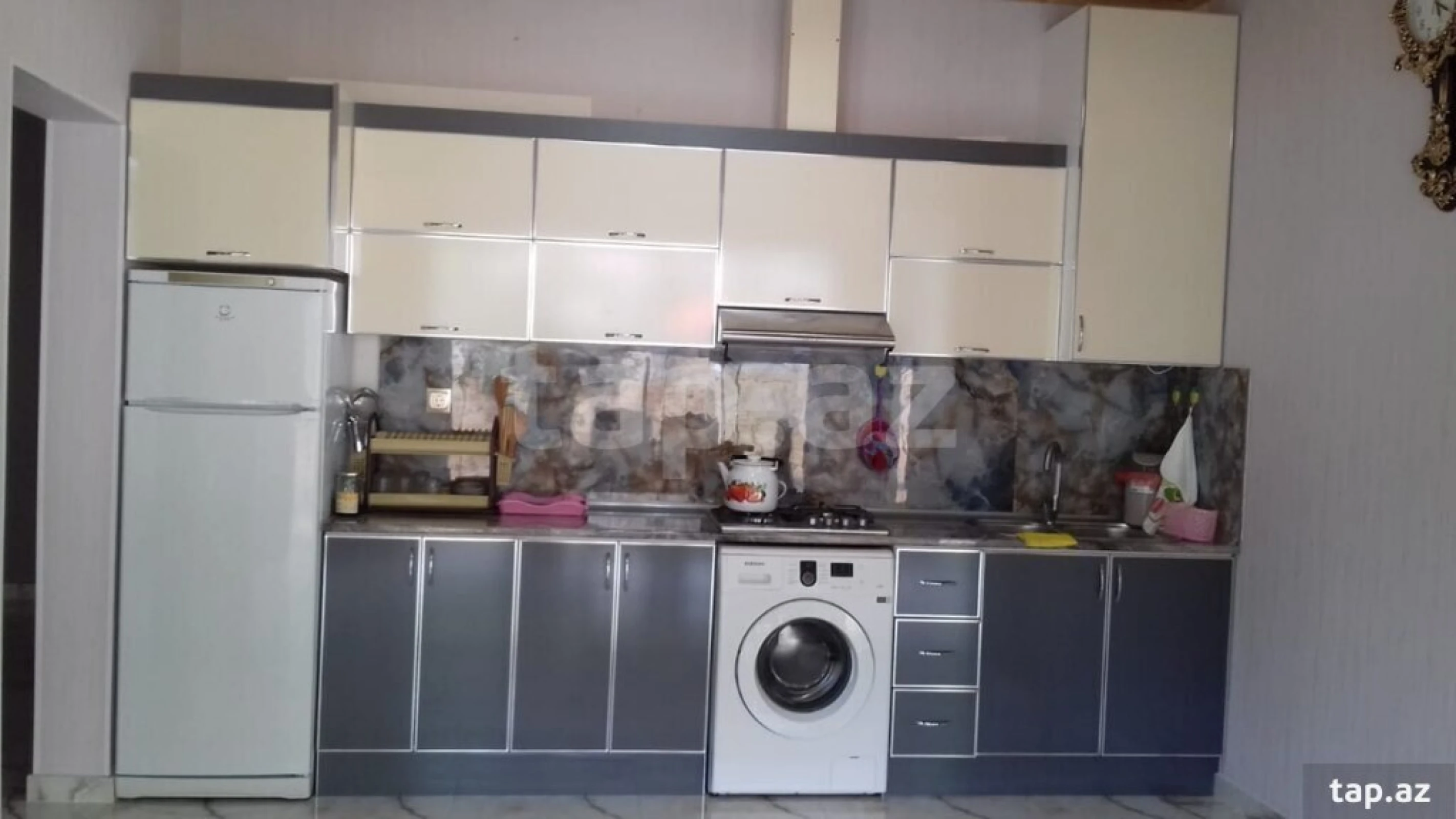 Kirayə verilir 4 otaqlı həyət evi