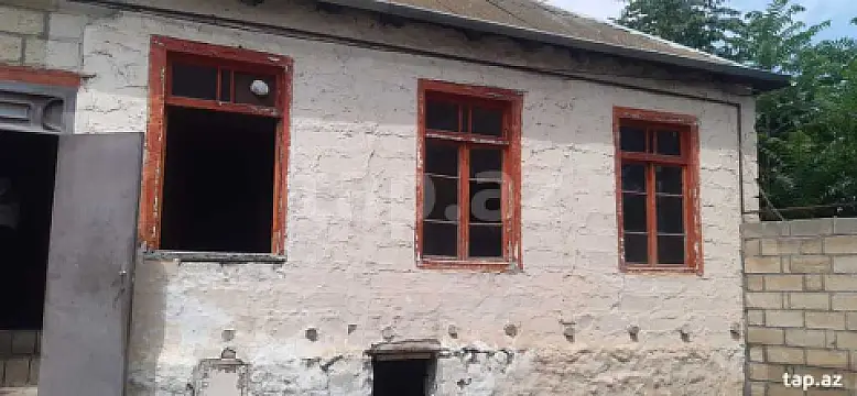 Satılır 3 otaqlı həyət evi