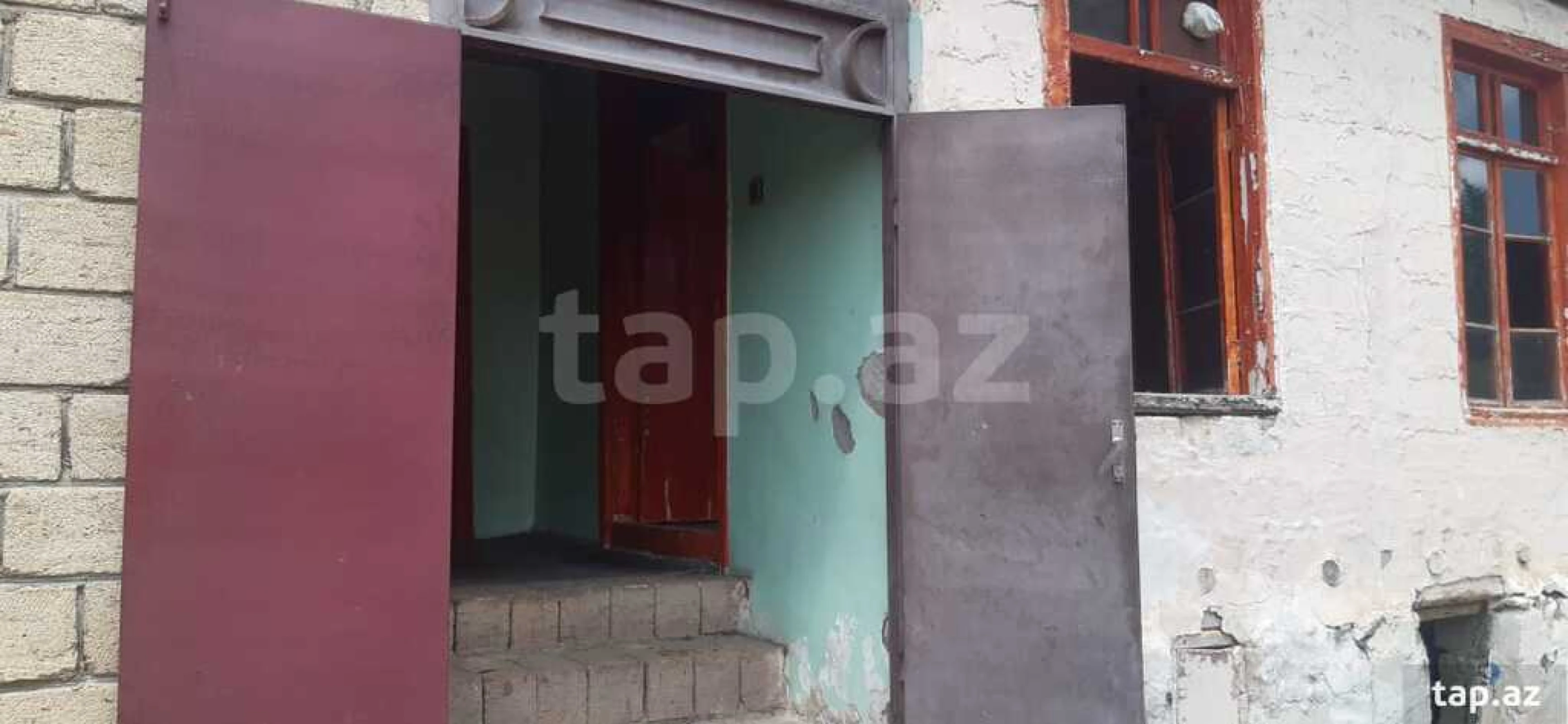 Satılır 3 otaqlı həyət evi