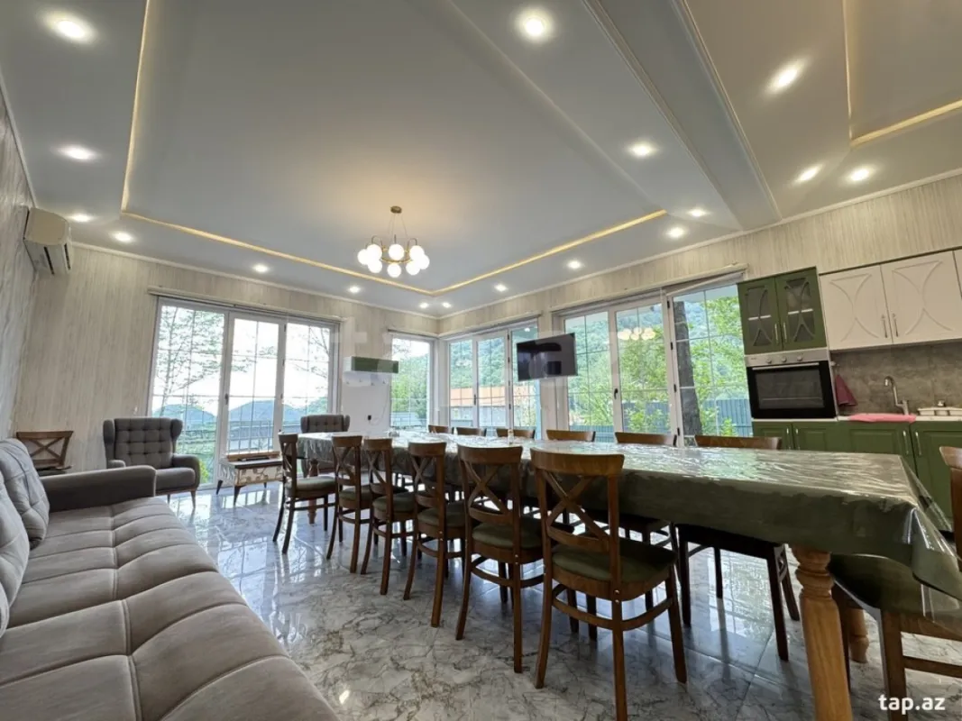 Kirayə verilir 5 otaqlı həyət evi