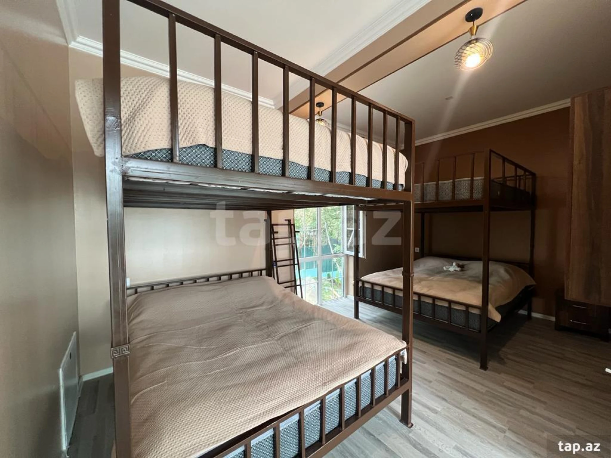 Kirayə verilir 5 otaqlı həyət evi