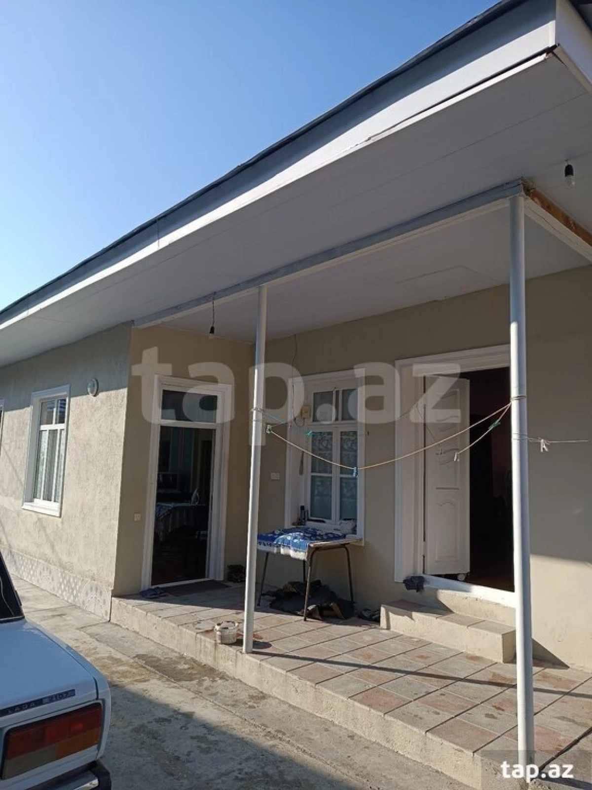 Satılır 4 otaqlı həyət evi