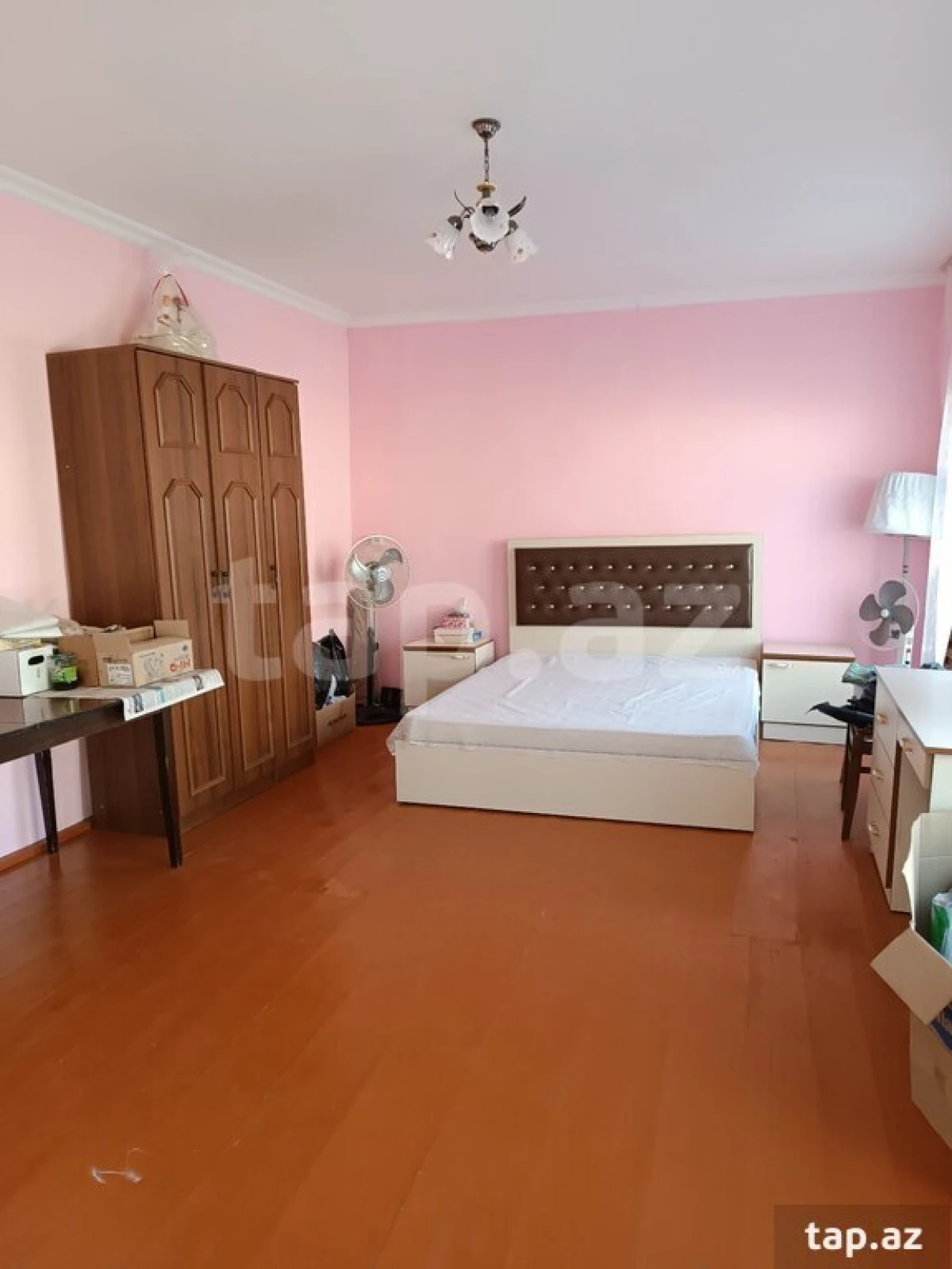 Satılır 4 otaqlı həyət evi