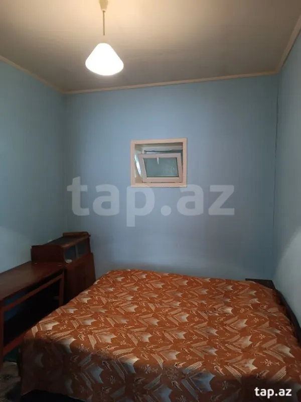 Satılır 4 otaqlı həyət evi