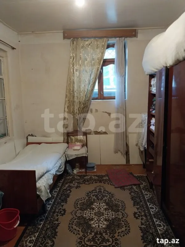 Satılır 3 otaqlı həyət evi