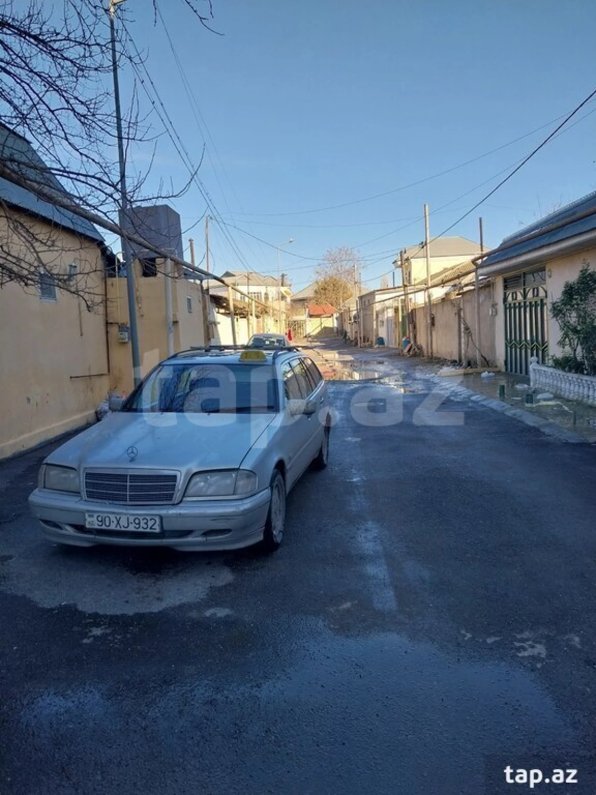 Satılır 3 otaqlı həyət evi