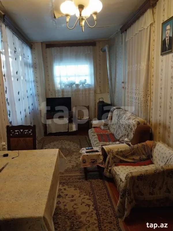 Satılır 3 otaqlı həyət evi