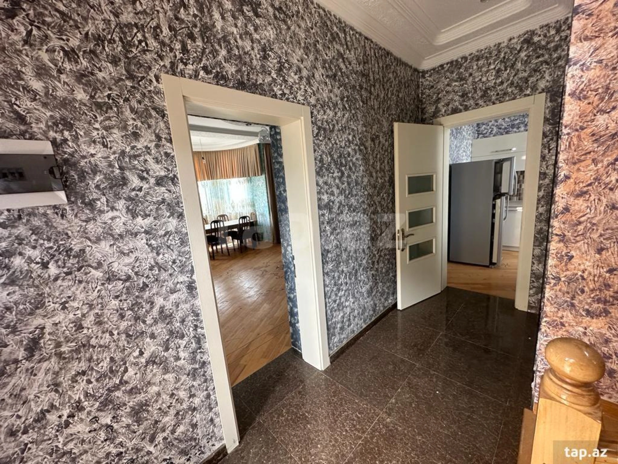 Satılır 5 otaqlı həyət evi 160 m²