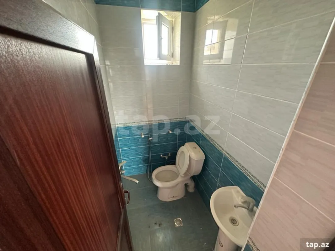 Satılır 5 otaqlı həyət evi 160 m²