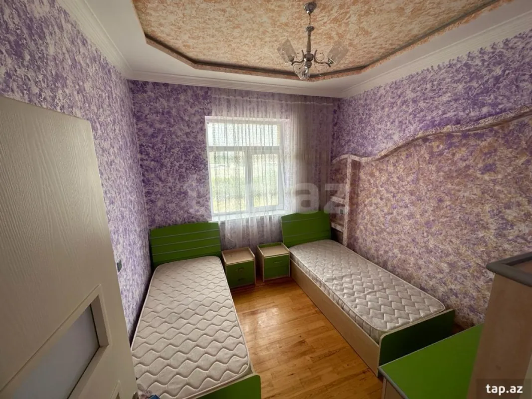 Satılır 5 otaqlı həyət evi 160 m²