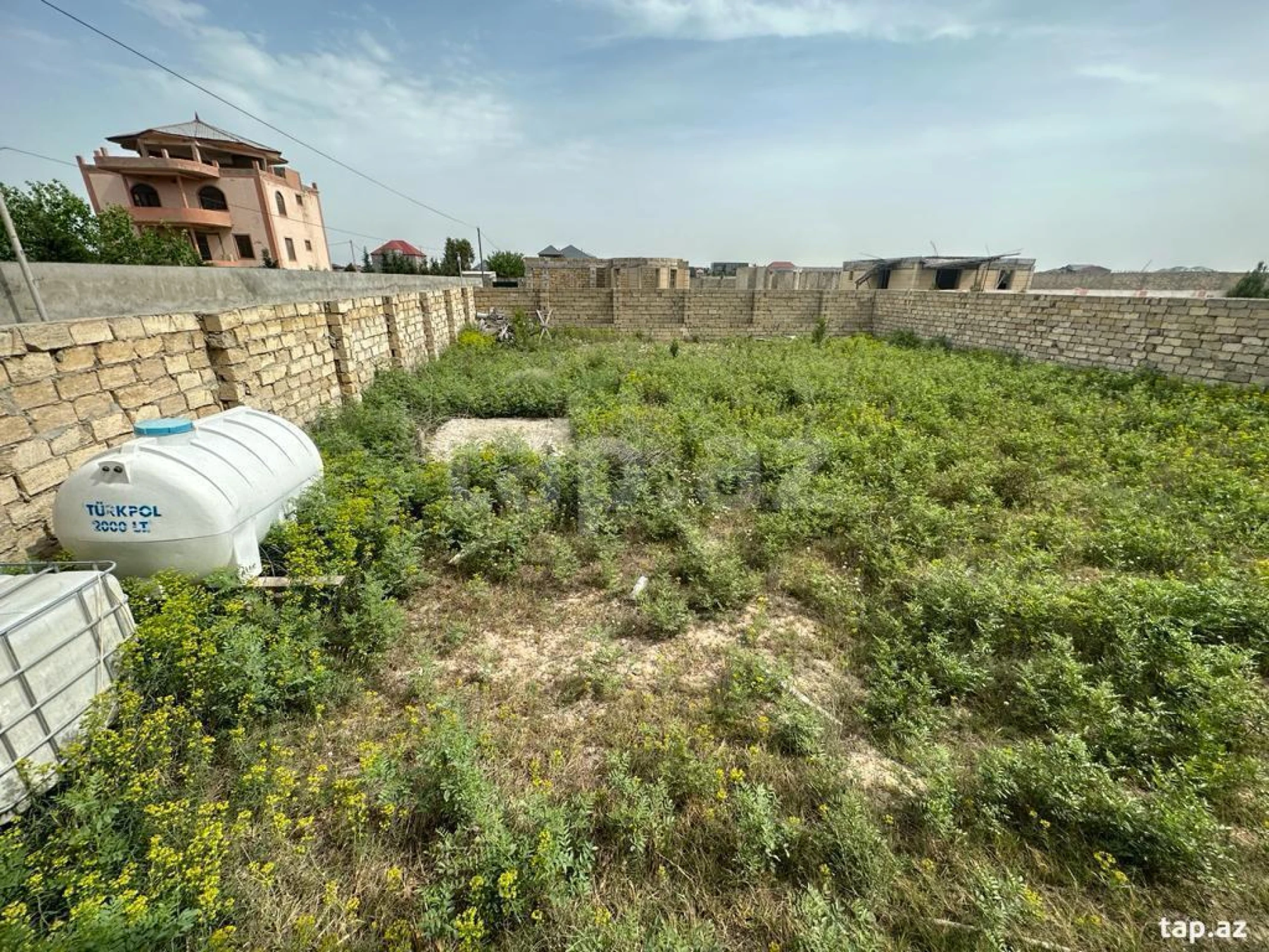 Satılır 5 otaqlı həyət evi 160 m²