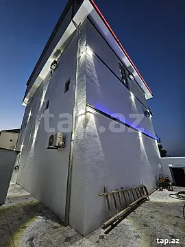 Satılır 9 otaqlı həyət evi