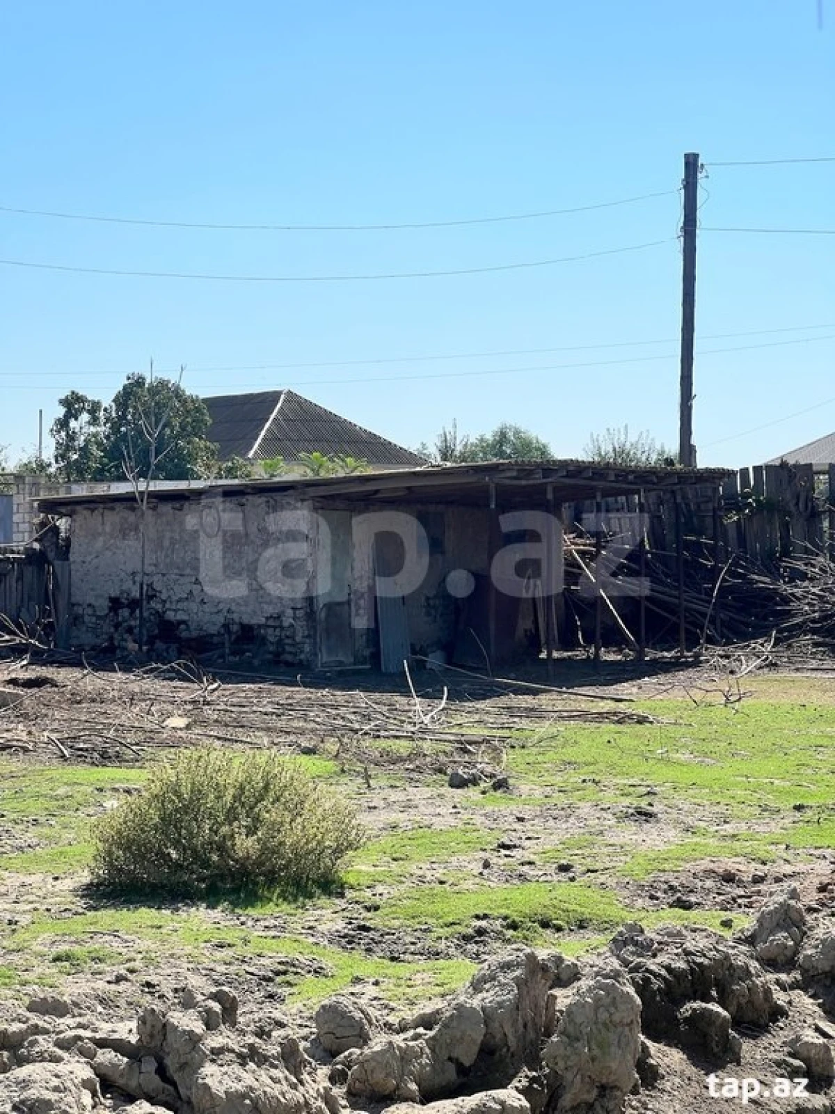 Satılır 5 otaqlı həyət evi 150 m²