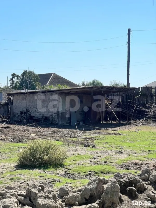 Satılır 5 otaqlı həyət evi 150 m²