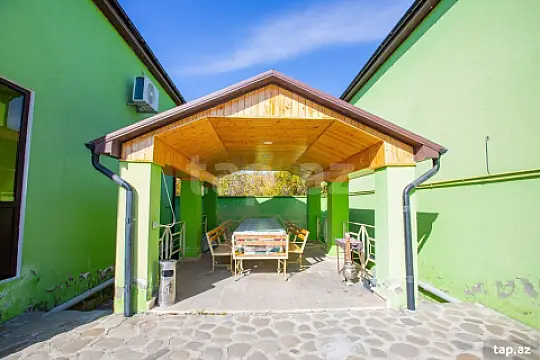 Kirayə verilir 3 otaqlı həyət evi