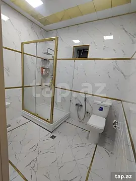 Satılır 8 otaqlı həyət evi